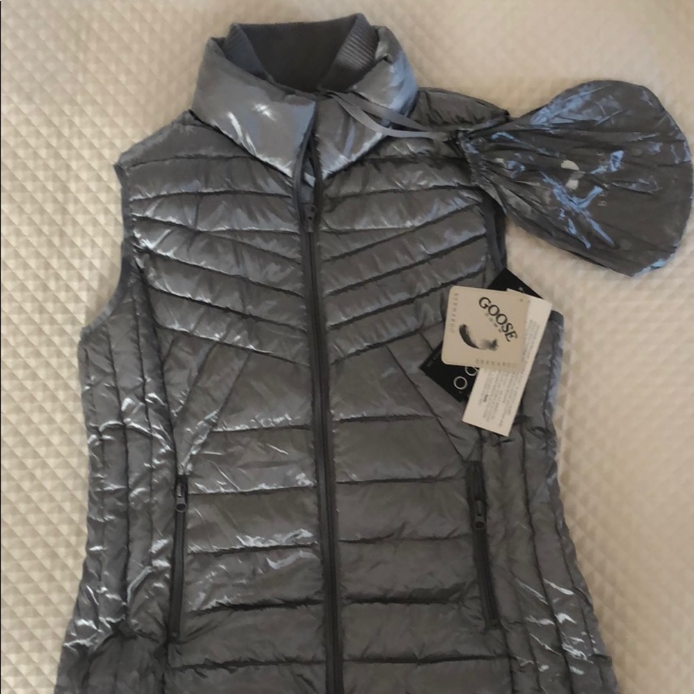 Goose down vest